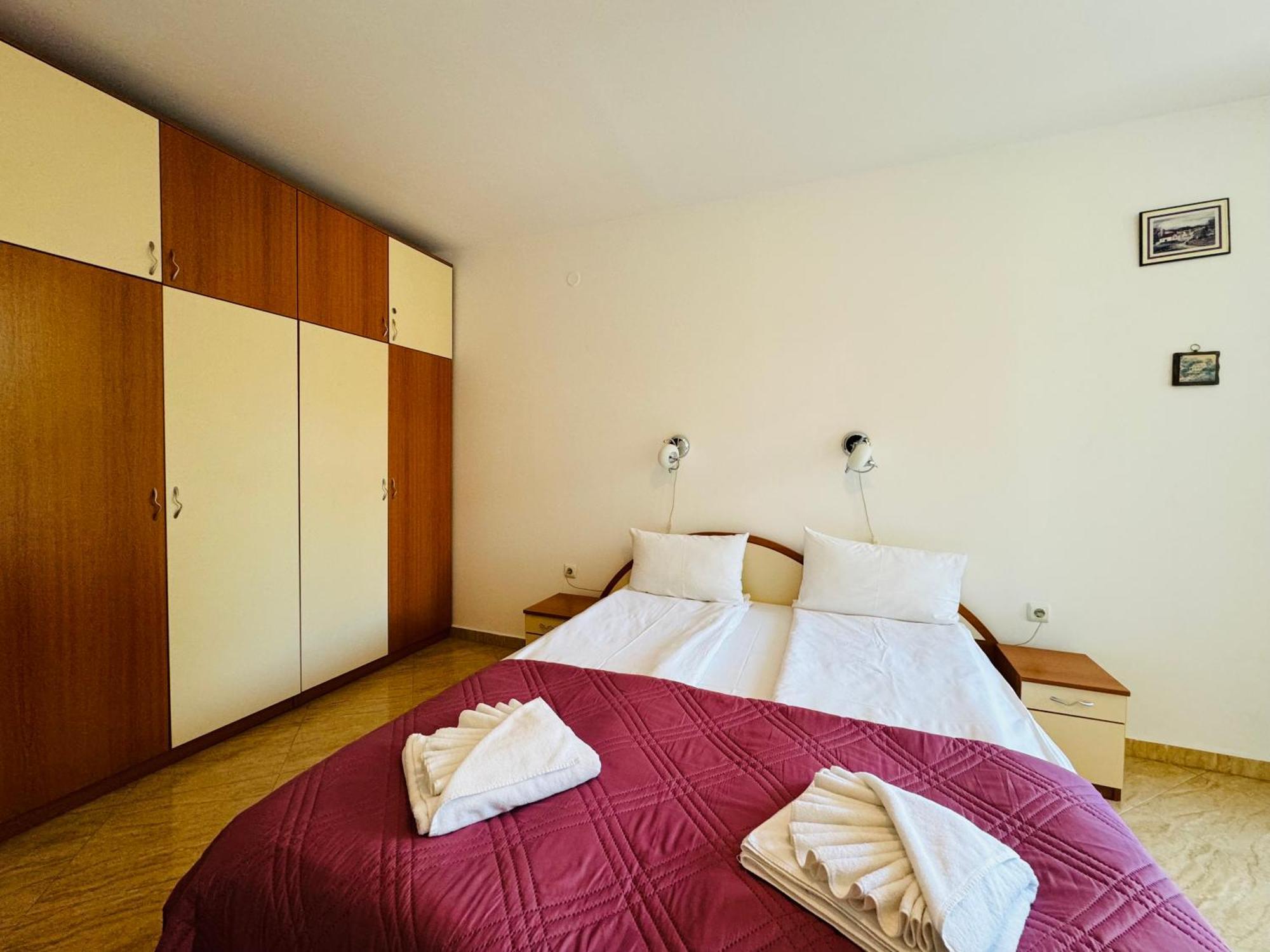 Sun Village B 320 Apartment Pantai Sunny Bagian luar foto