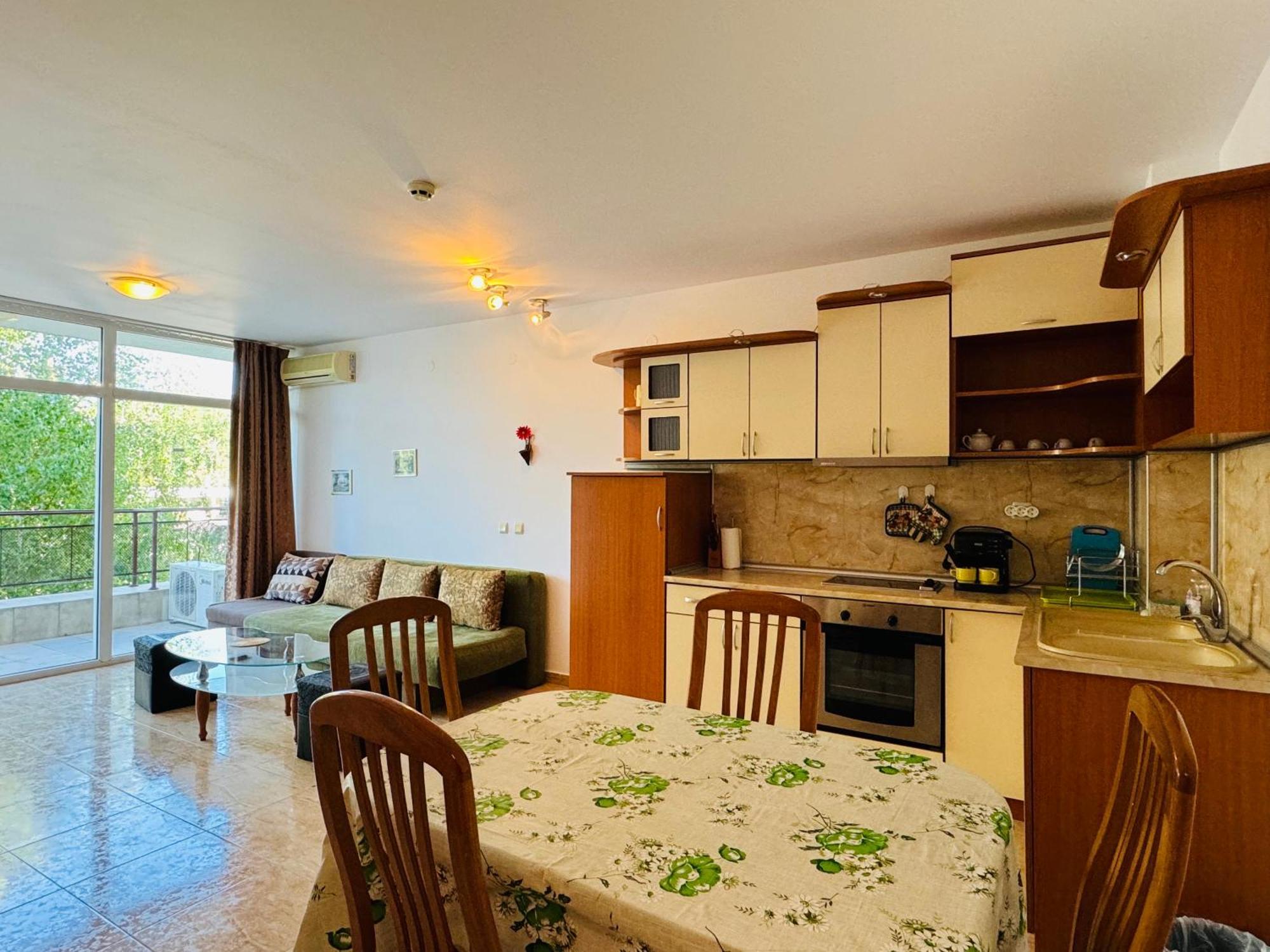 Sun Village B 320 Apartment Pantai Sunny Bagian luar foto